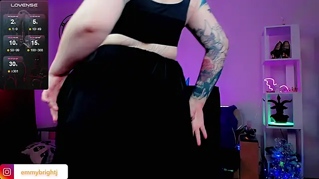 Emmybrightj  online show from January 7, 2025, 6:05 am