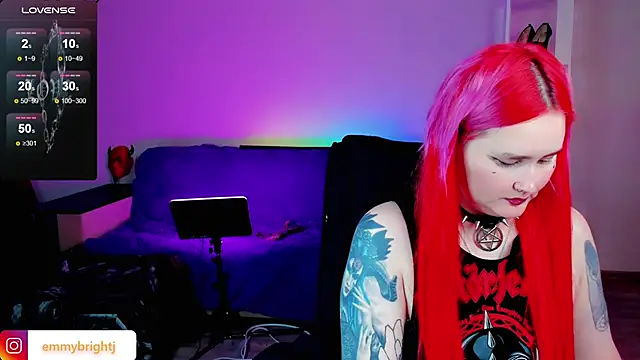 Emmybrightj  online show from January 17, 2025, 3:01 am