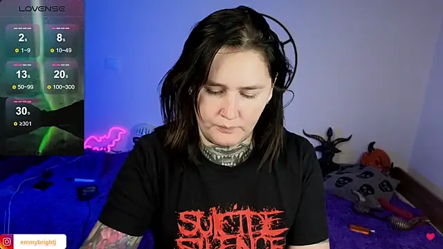 Emmybrightj  online show from November 29, 2025, 1:30 am