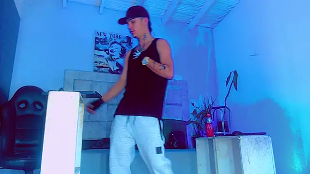 HannibalLester online show from October 5, 2025, 4:55 am