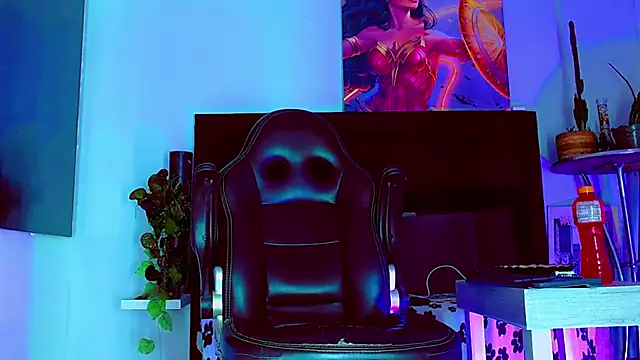 HannibalLester online show from November 27, 2025, 4:36 am