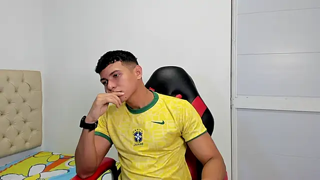 Snapshot of yei-sant chatting on November 30, 2025, 10:14 pm yei-sant online show from November 30, 2025, 10:14 pm