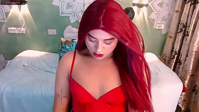 Snapshot of Emili_Roux chatting on January 26, 2025, 4:09 pm Emili Roux online show from January 26, 2025, 4:09 pm