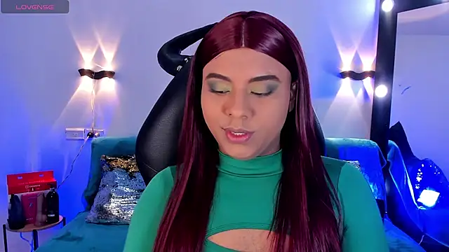 Emili Roux online show from April 12, 2026, 10:31 am