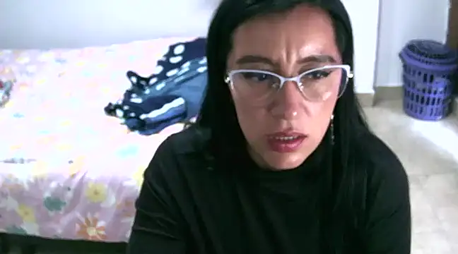 hailey85 online show from February 8, 2025, 8:53 pm