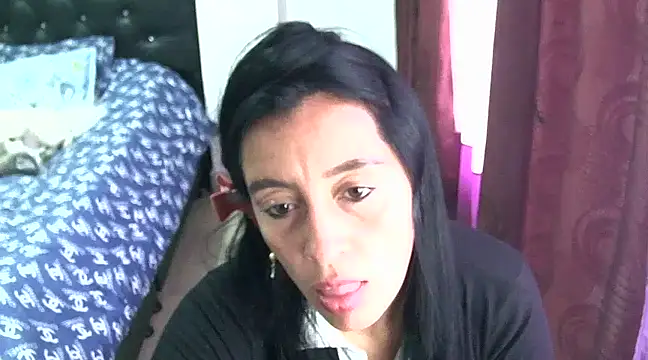 hailey85 online show from February 14, 2025, 7:44 pm