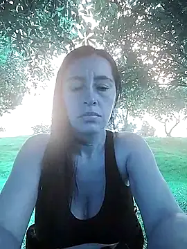 hailey85 online show from March 5, 2025, 1:06 pm