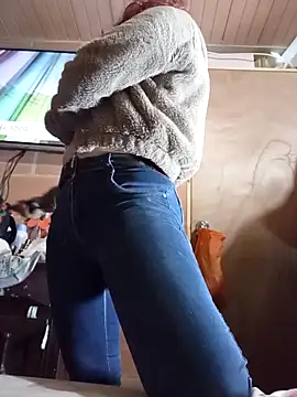 Rachhelle   online show from October 15, 2025, 2:11 am