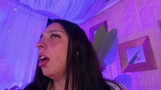 sadashi moon  online show from March 3, 2025, 6:59 am