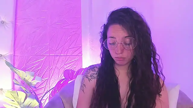 sadashi moon  online show from March 8, 2025, 9:17 am