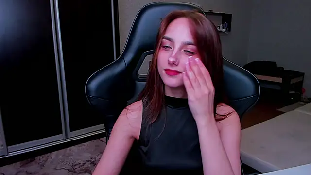 SilverDream online show from April 2, 2026, 7:55 pm