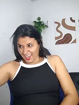 elena jonees online show from November 12, 2025, 7:35 pm