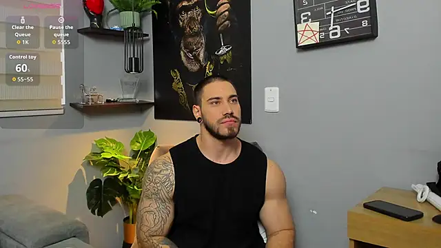 Snapshot of Giorgio-Leone chatting on November 14, 2025, 6:39 pm Giorgio-Leone online show from November 14, 2025, 6:39 pm