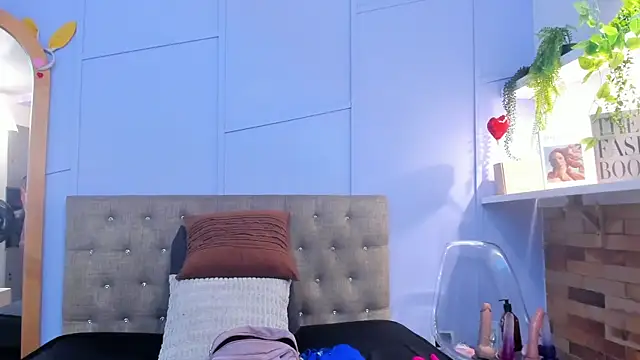 nathalie rossel online show from October 1, 2025, 7:53 pm