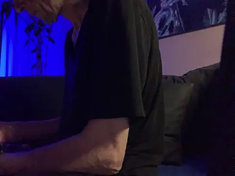 Bula94193 online show from February 24, 2026, 9:35 pm