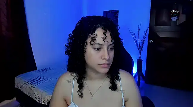 Snapshot of eva_ashford chatting on December 5, 2024, 12:33 pm eva ashford online show from December 5, 2024, 12:33 pm