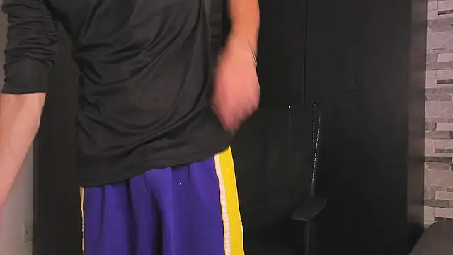 Dimitri higth420 online show from November 19, 2025, 8:20 pm