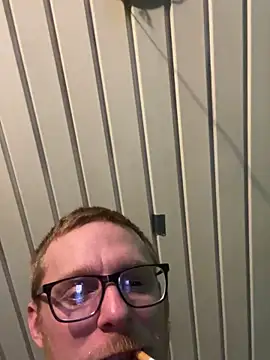 luv2cum7491 online show from March 5, 2025, 2:36 am