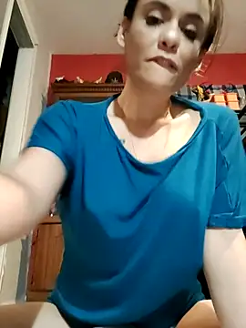 cherrypoptart12 online show from December 1, 2025, 7:57 am