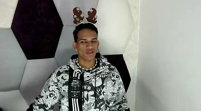 AbrahanBratz online show from December 5, 2024, 11:49 am