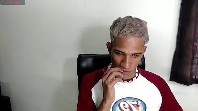 AbrahanBratz online show from January 16, 2025, 5:44 pm