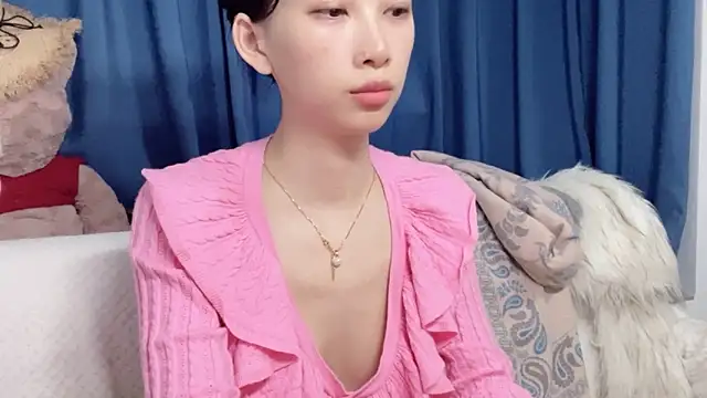 Lili-2 online show from March 26, 2026, 1:38 pm