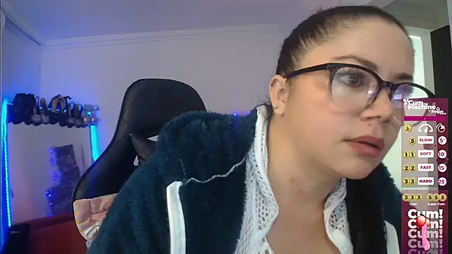 Madame Shein  online show from December 11, 2024, 12:34 pm