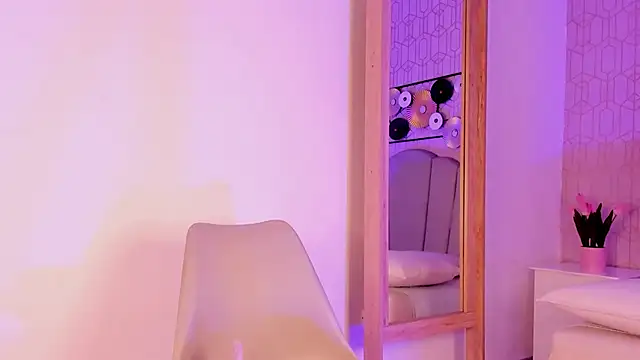 Snapshot of Paige_smith chatting on January 23, 2025, 7:29 pm Paige smith online show from January 23, 2025, 7:29 pm