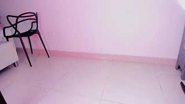 Snapshot of Paige_smith chatting on March 8, 2025, 10:24 pm Paige smith online show from March 8, 2025, 10:24 pm