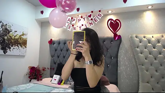 Melodi Roux online show from February 14, 2025, 2:54 pm