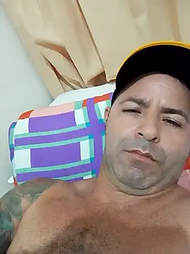 Snapshot of Marciogrei chatting on January 27, 2025, 8:17 pm Marciogrei online show from January 27, 2025, 8:17 pm