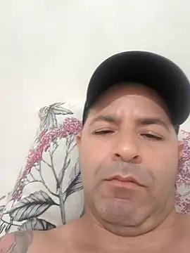 Marciogrei online show from November 14, 2025, 2:21 am