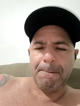 Marciogrei online show from November 21, 2025, 11:58 pm