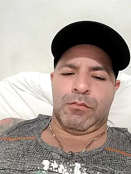 Marciogrei online show from November 26, 2025, 9:38 pm