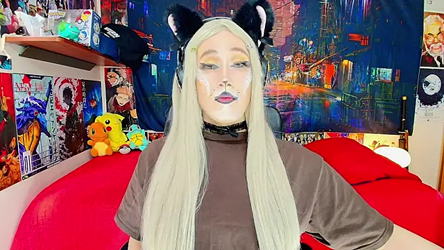 HakuRukushka online show from November 12, 2025, 8:19 pm