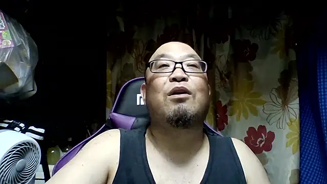 Snapshot of 419hisakun chatting on October 3, 2025, 11:07 am 419hisakun online show from October 3, 2025, 11:07 am