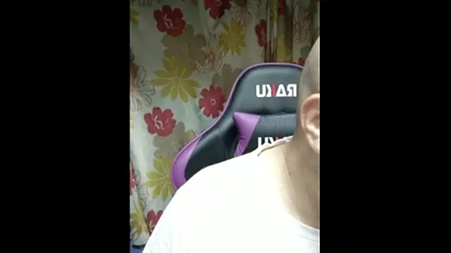 Snapshot of 419hisakun chatting on October 22, 2025, 11:21 am 419hisakun online show from October 22, 2025, 11:21 am