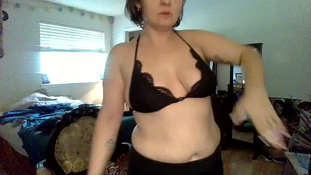 sophiarica online show from June 2, 2026, 5:48 pm