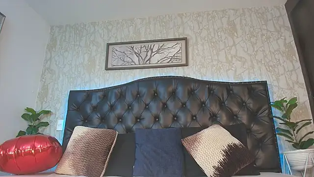 MattDevon online show from February 14, 2026, 3:36 am