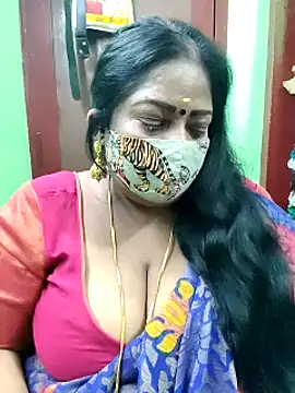 Snapshot of maniisha chatting on December 1, 2024, 10:53 pm maniisha online show from December 1, 2024, 10:53 pm