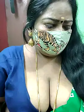 Snapshot of maniisha chatting on December 2, 2024, 8:11 pm maniisha online show from December 2, 2024, 8:11 pm