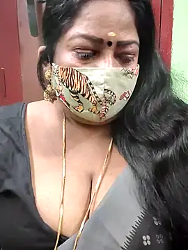 Snapshot of maniisha chatting on December 3, 2024, 11:02 pm maniisha online show from December 3, 2024, 11:02 pm