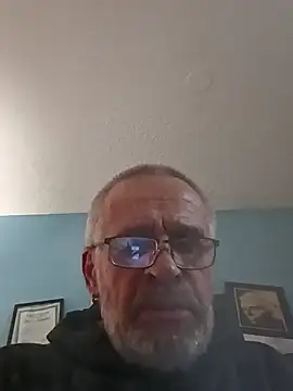 Snapshot of geilerschwanz64 chatting on January 4, 2025, 6:30 am geilerschwanz64 online show from January 4, 2025, 6:30 am