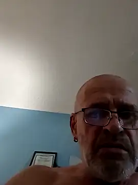 Snapshot of geilerschwanz64 chatting on January 10, 2025, 10:04 pm geilerschwanz64 online show from January 10, 2025, 10:04 pm