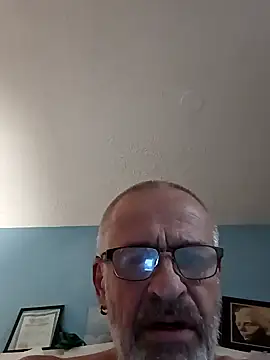 Snapshot of geilerschwanz64 chatting on January 24, 2025, 12:42 am geilerschwanz64 online show from January 24, 2025, 12:42 am