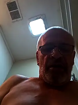 Snapshot of geilerschwanz64 chatting on March 15, 2025, 9:05 pm geilerschwanz64 online show from March 15, 2025, 9:05 pm