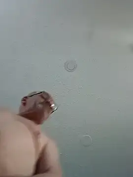 Snapshot of geilerschwanz64 chatting on March 16, 2025, 7:17 pm geilerschwanz64 online show from March 16, 2025, 7:17 pm