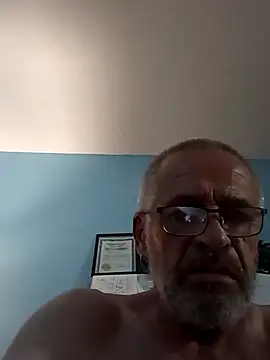 Snapshot of geilerschwanz64 chatting on March 21, 2025, 9:34 pm geilerschwanz64 online show from March 21, 2025, 9:34 pm