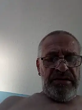 Snapshot of geilerschwanz64 chatting on March 22, 2025, 1:54 am geilerschwanz64 online show from March 22, 2025, 1:54 am