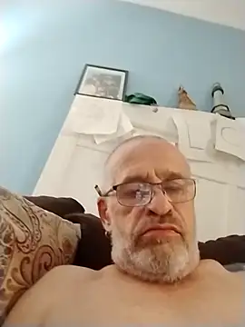 Snapshot of geilerschwanz64 chatting on September 27, 2025, 1:21 am geilerschwanz64 online show from September 27, 2025, 1:21 am